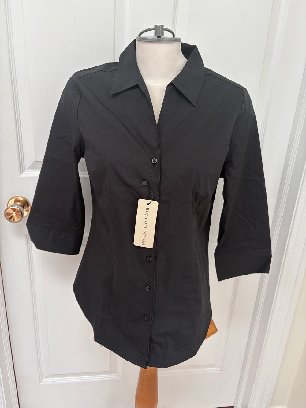 NWT Biz Collection Ladies Metro 3/4 Sleeve Shirt ladies size 8